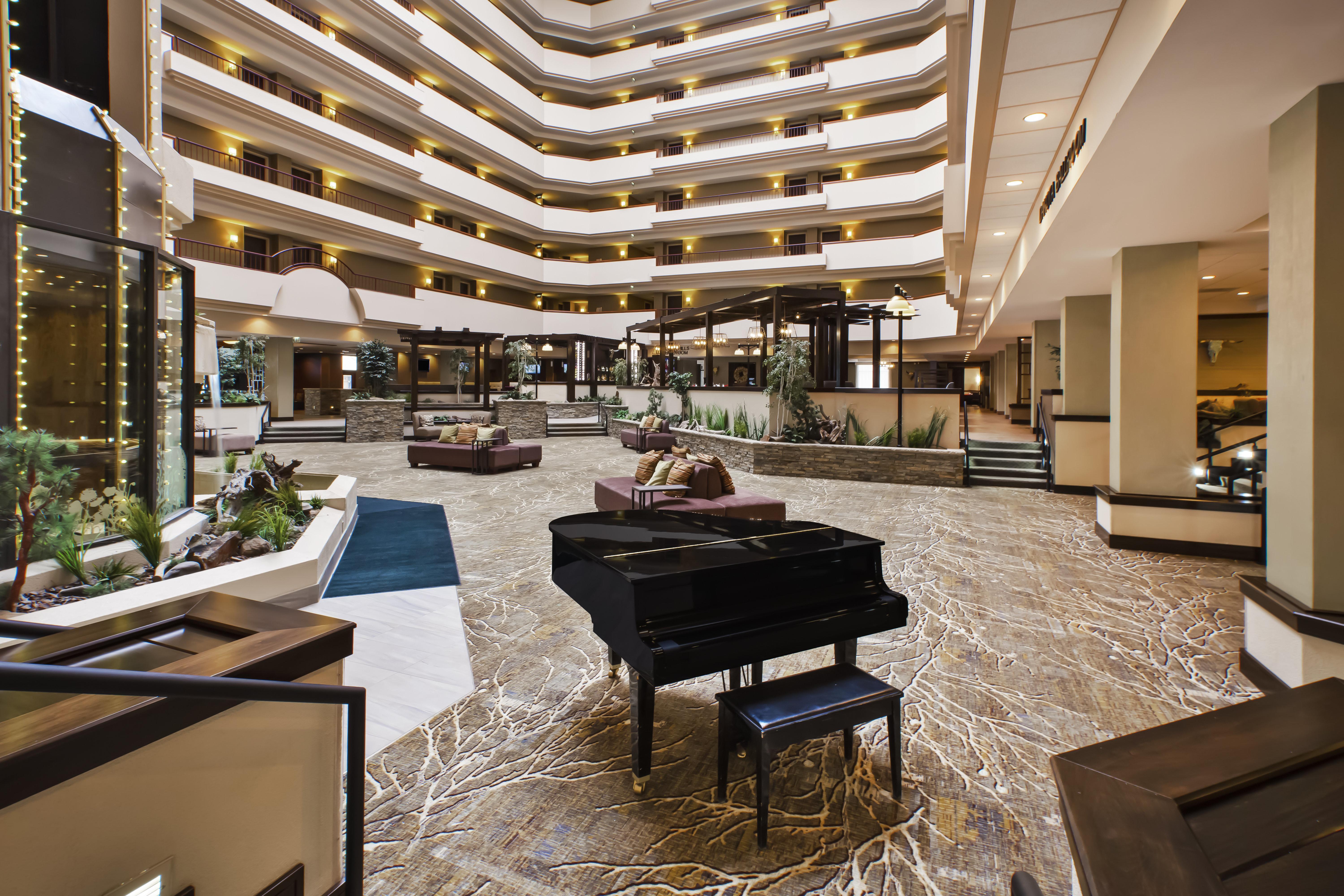 Doubletree By Hilton Rapid City Downtown Convention Center Zewnętrze zdjęcie