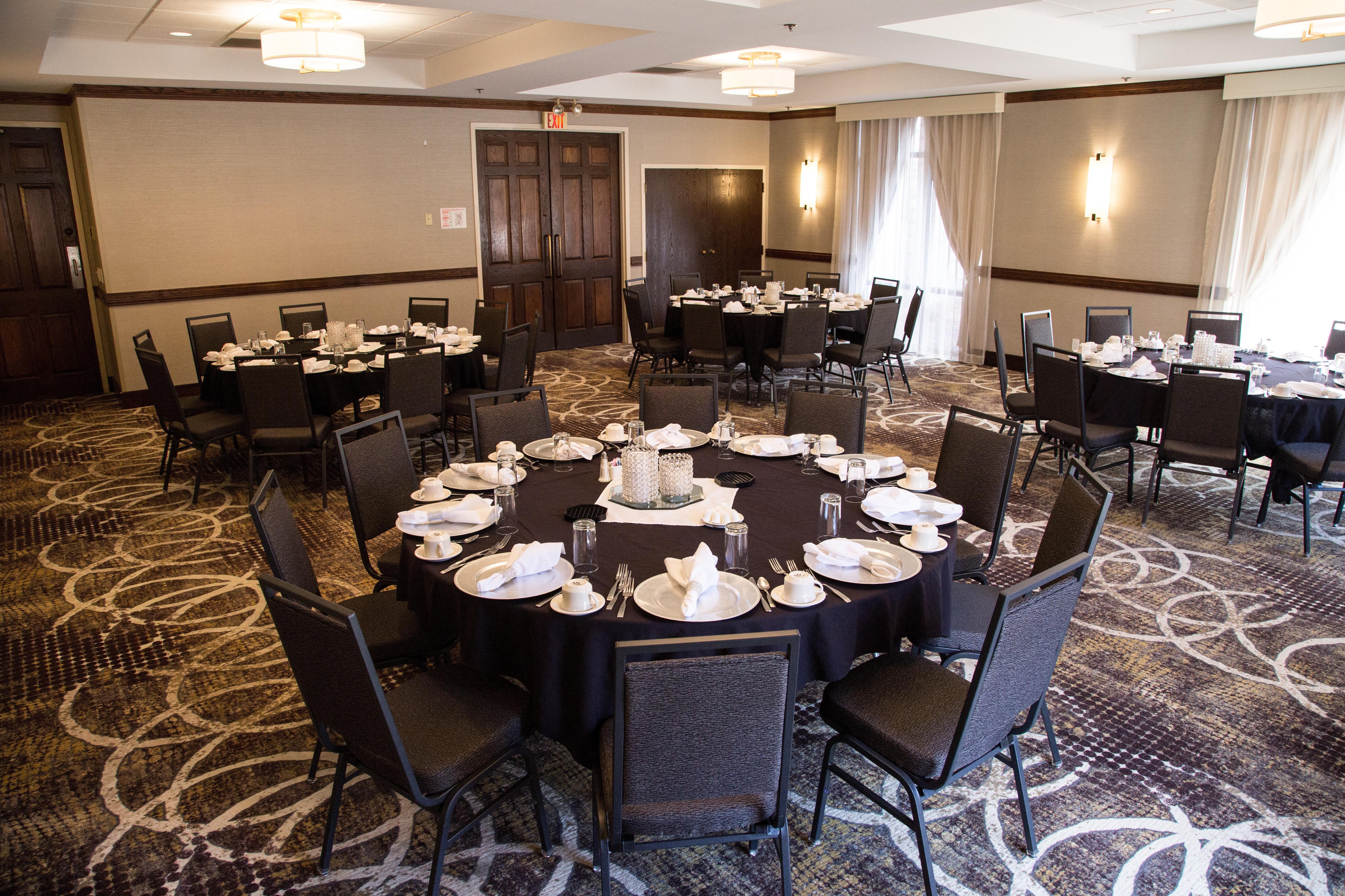 Doubletree By Hilton Rapid City Downtown Convention Center Zewnętrze zdjęcie